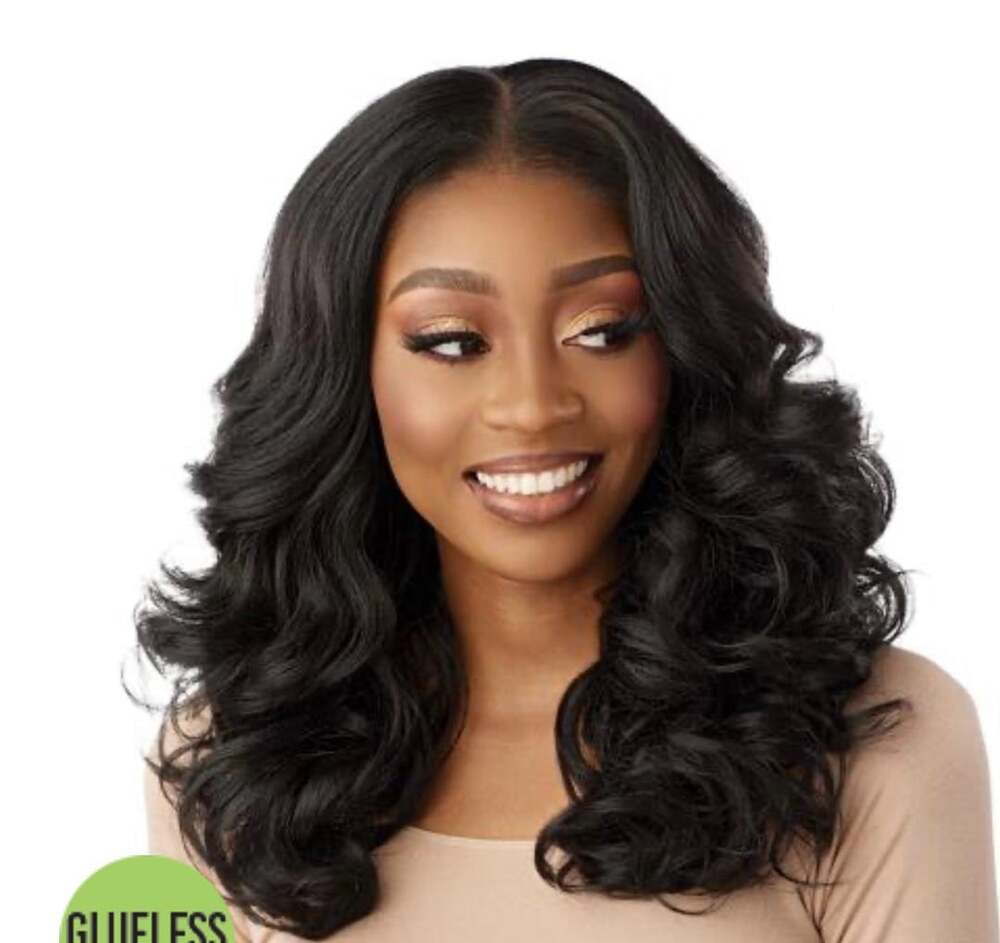 Sensationnel 13 x 6 Kinky Body Wave 18 Textured Lace Wig - Balayage Chocolate